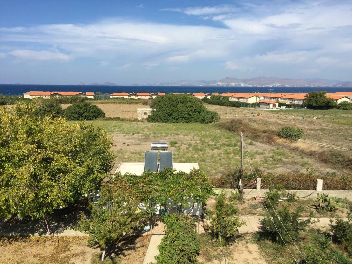 Swan House Panoramic View - Near The Sea Villa Zipárion Buitenkant foto